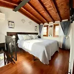 דירה Porto Valentino Livin' Flats