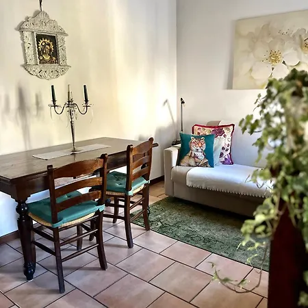 דירה Porto Valentino Livin' Flats סירמיונה