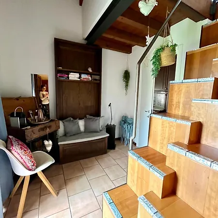 Porto Valentino Livin' Flats * סירמיונה