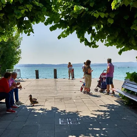 Porto Valentino 아파트 시르미오네